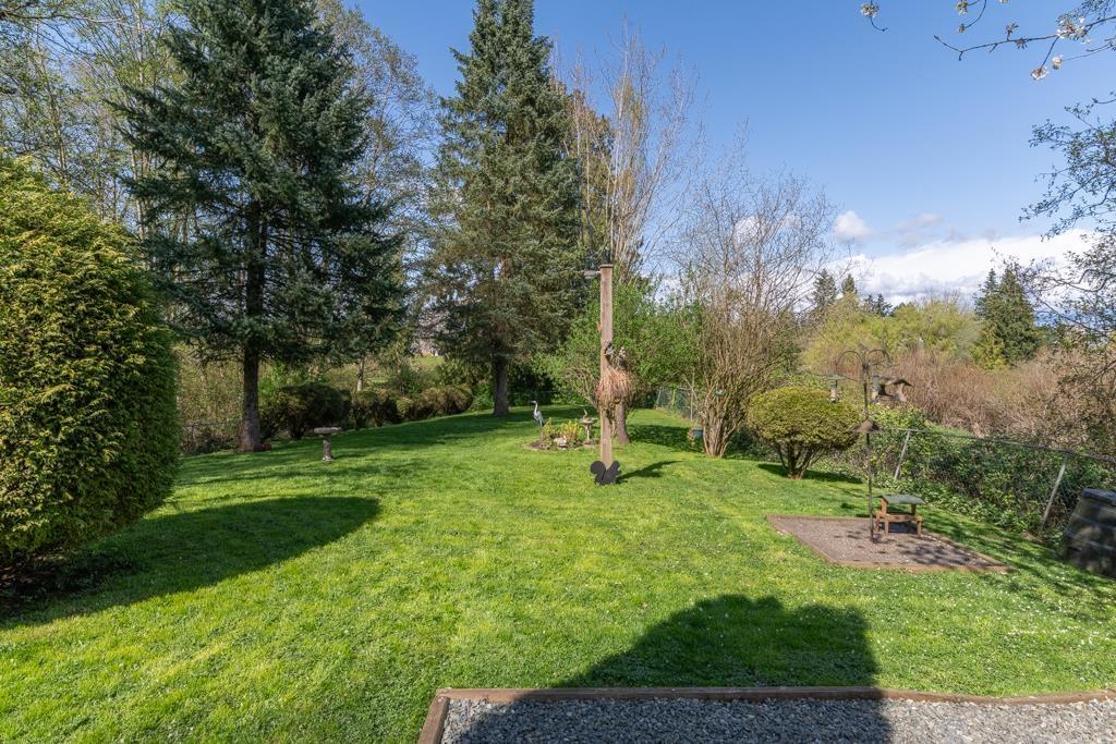 Property at 19949 51 AVENUE image 5
