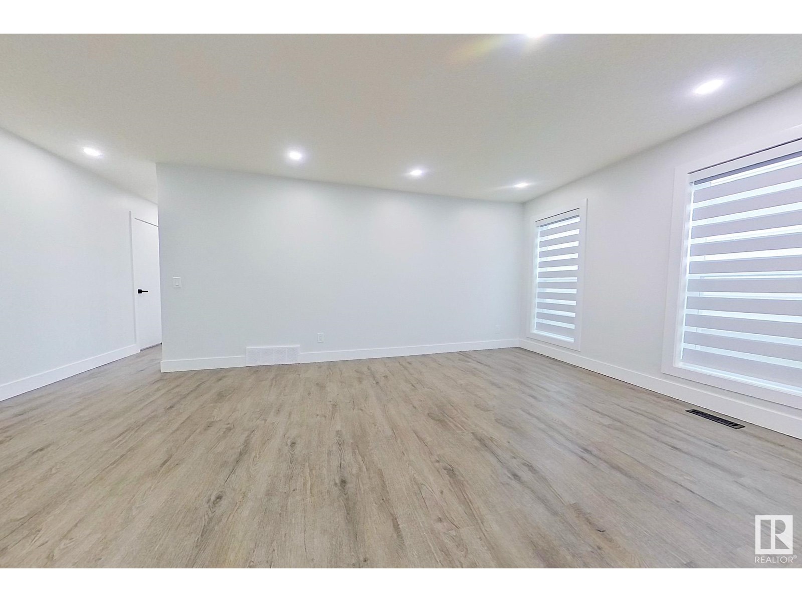 Property at 18927 95A AV NW image 5