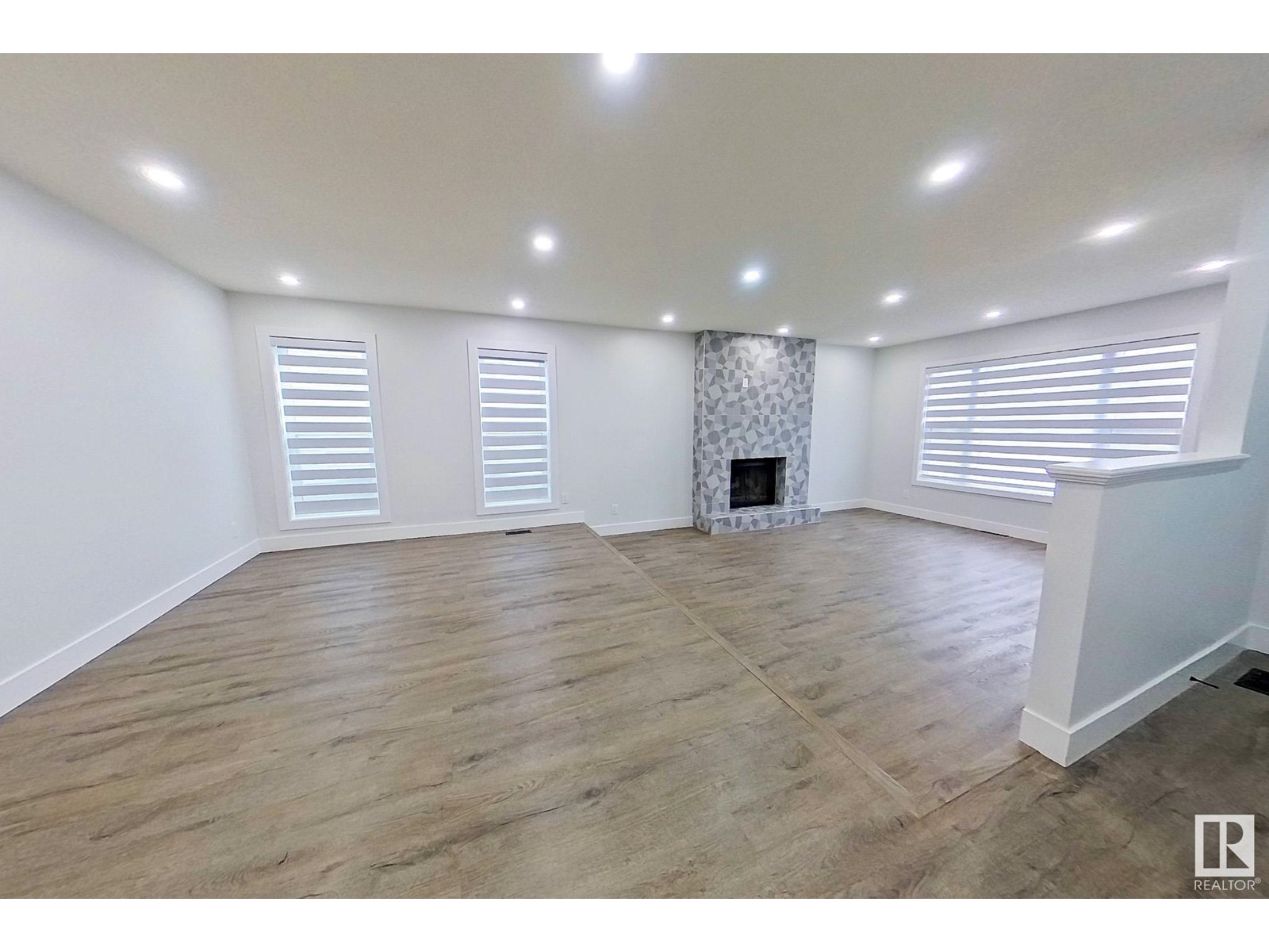 Property at 18927 95A AV NW image 3