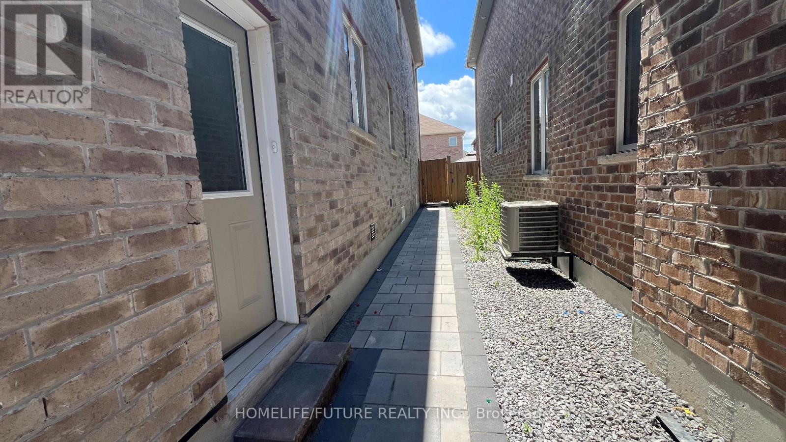 (2 Bdrm Unit) - 1008 Wrenwood Drive, Oshawa, Ontario  L1K 0Y1 - Photo 15 - E12271839
