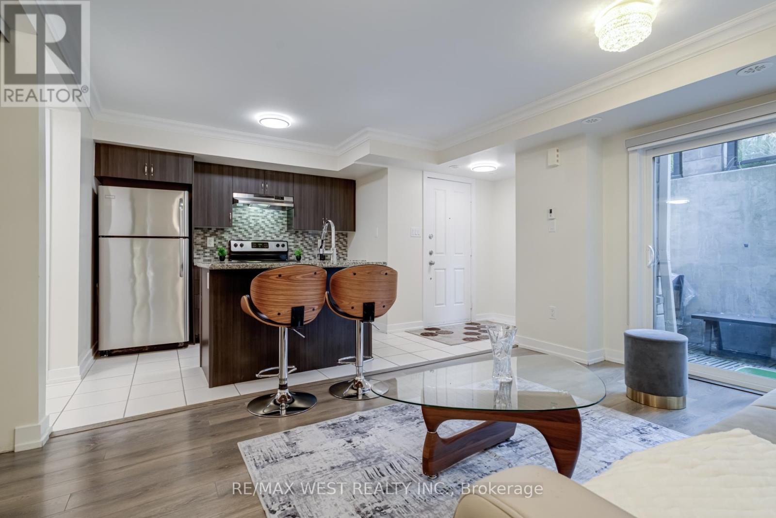 43 - 2315 Sheppard Ave W, Toronto (Humberlea-Pelmo Park), Ontario  M9M 0E8 - Photo 26 - W12271842