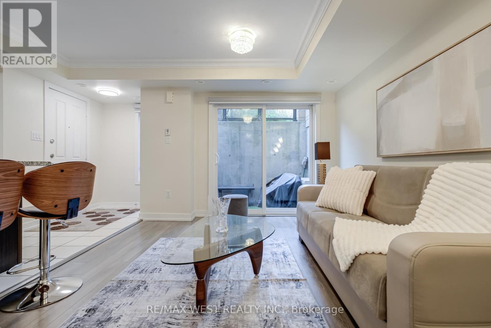 43 - 2315 Sheppard Ave W, Toronto (Humberlea-Pelmo Park), Ontario  M9M 0E8 - Photo 29 - W12271842