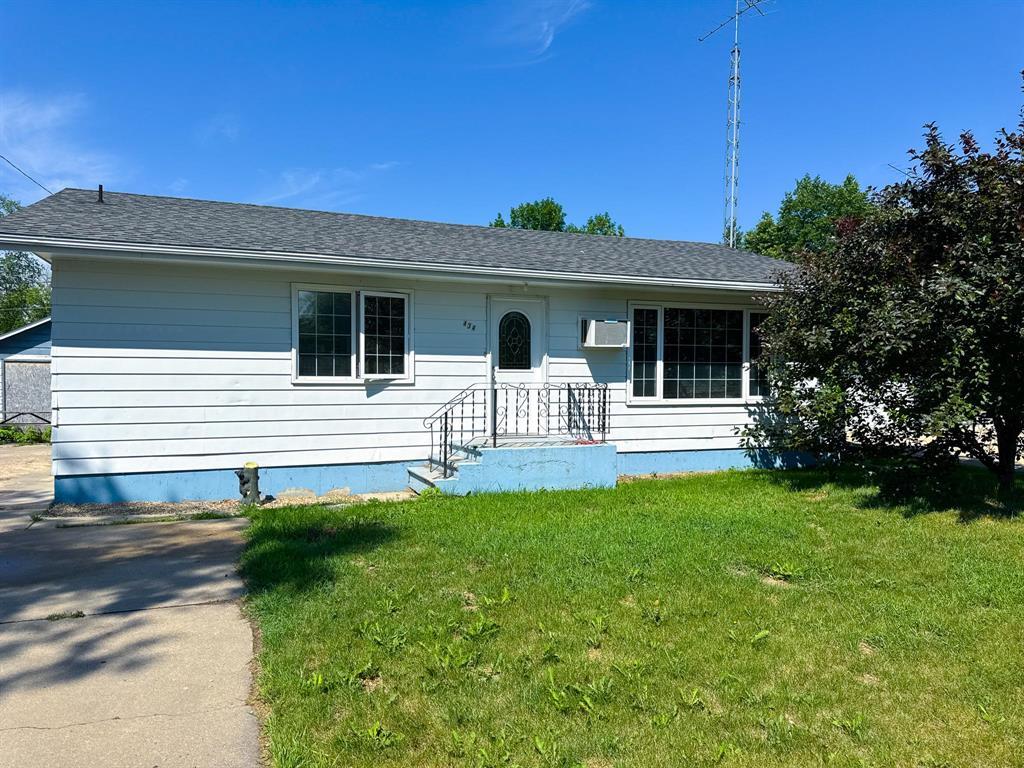 434 10th Avenue N, Swan River, Manitoba  R0L 1Z0 - Photo 0 - 202517281