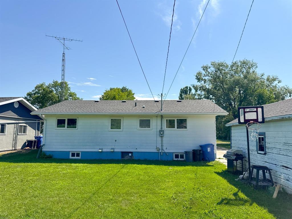 434 10th Avenue N, Swan River, Manitoba  R0L 1Z0 - Photo 2 - 202517281