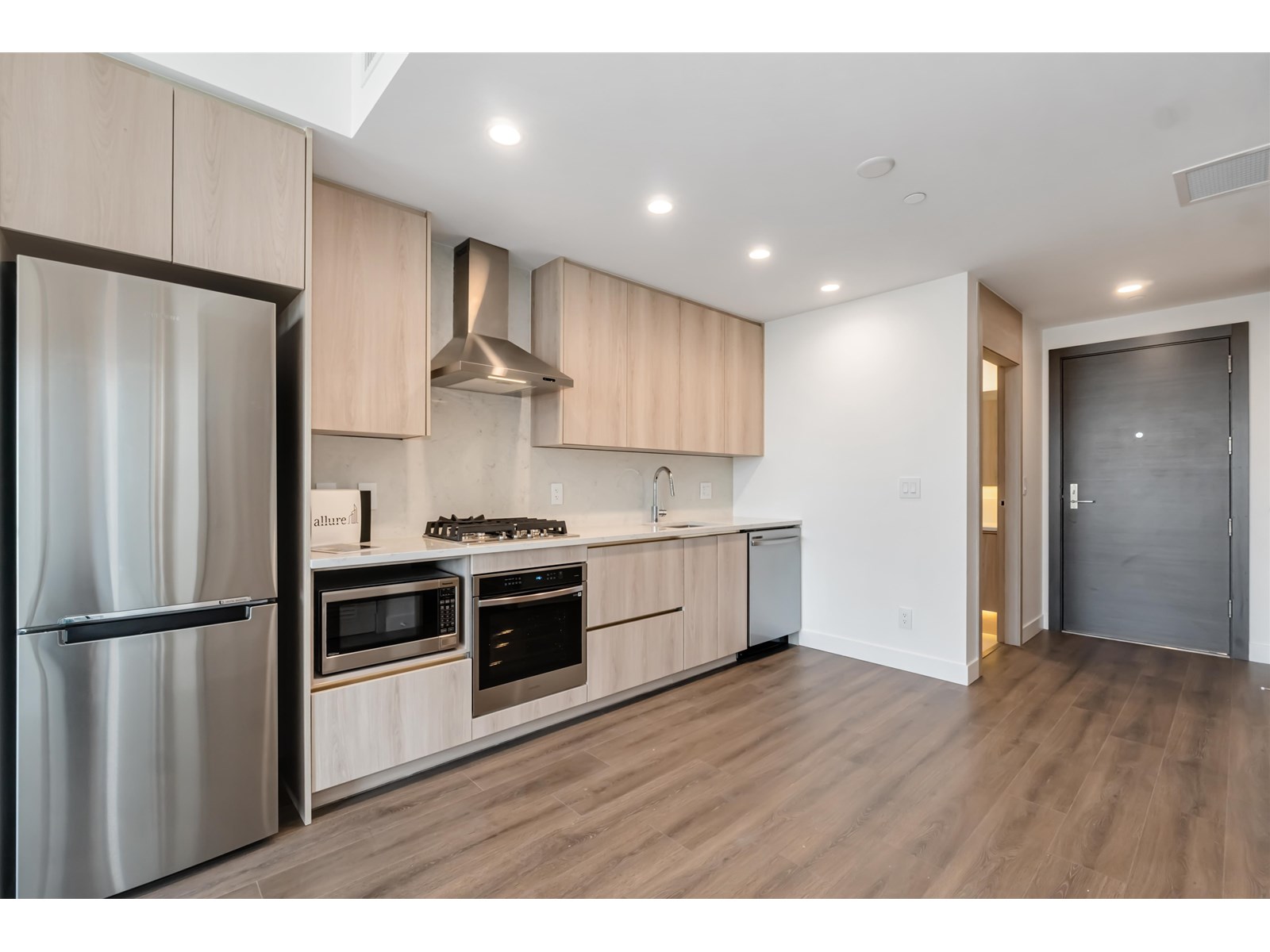 2903 10750 135A STREET, Surrey, British Columbia