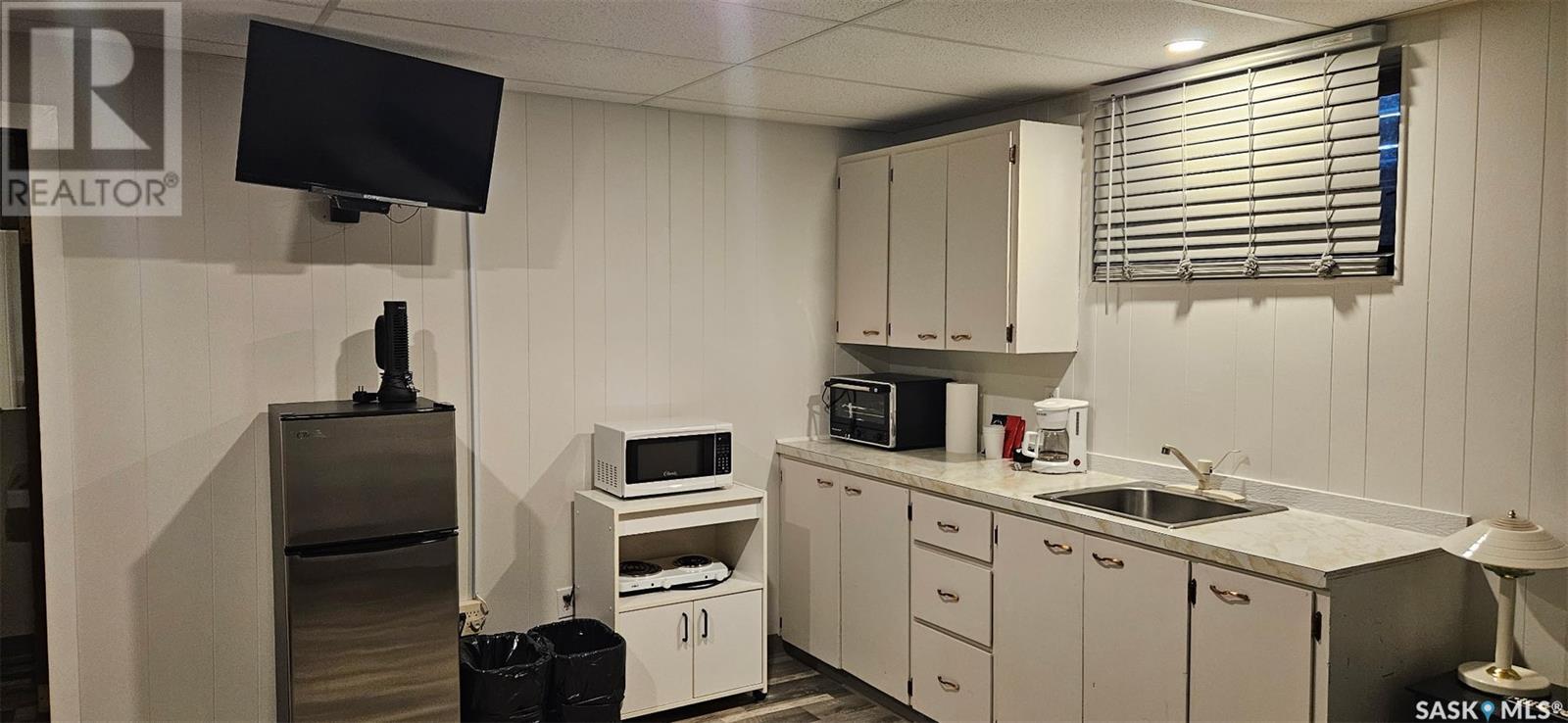720 8th Street W, Nipawin, Saskatchewan  S0E 1E0 - Photo 21 - SK011996