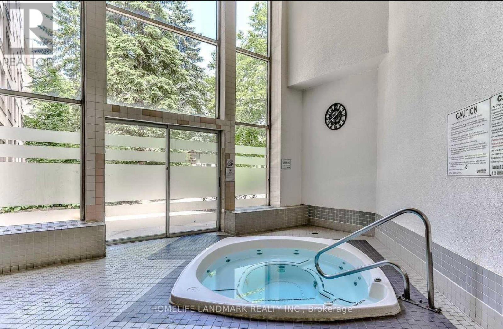 230 - 326 Major Mackenzie Drive E, Richmond Hill, Ontario  L4C 8T4 - Photo 13 - N12271858