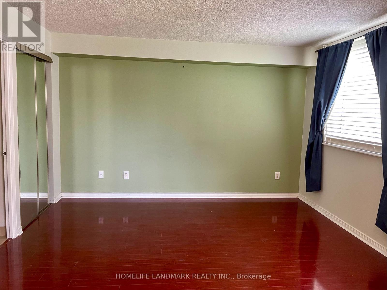 230 - 326 Major Mackenzie Drive E, Richmond Hill, Ontario  L4C 8T4 - Photo 8 - N12271858