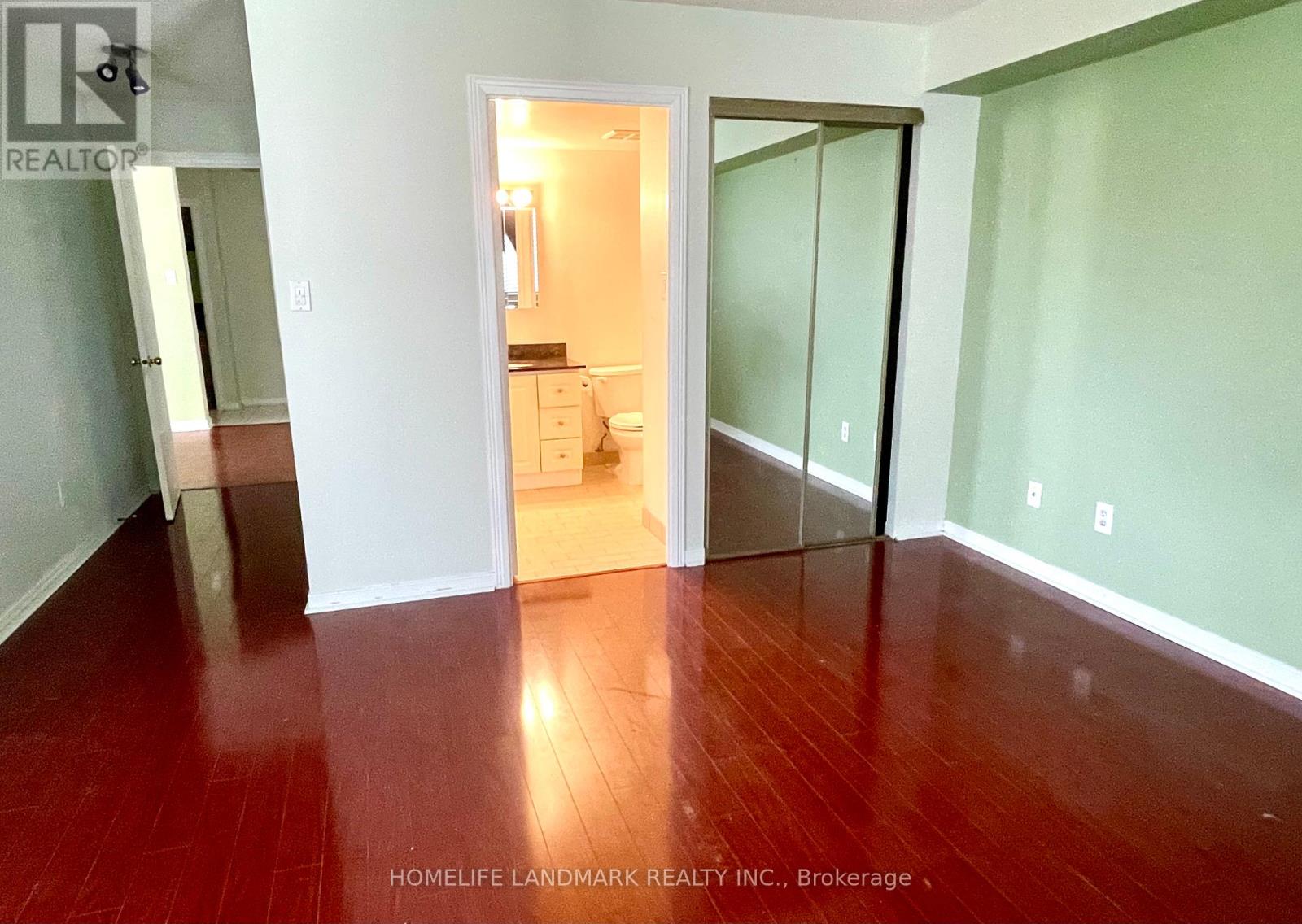 230 - 326 Major Mackenzie Drive E, Richmond Hill, Ontario  L4C 8T4 - Photo 9 - N12271858