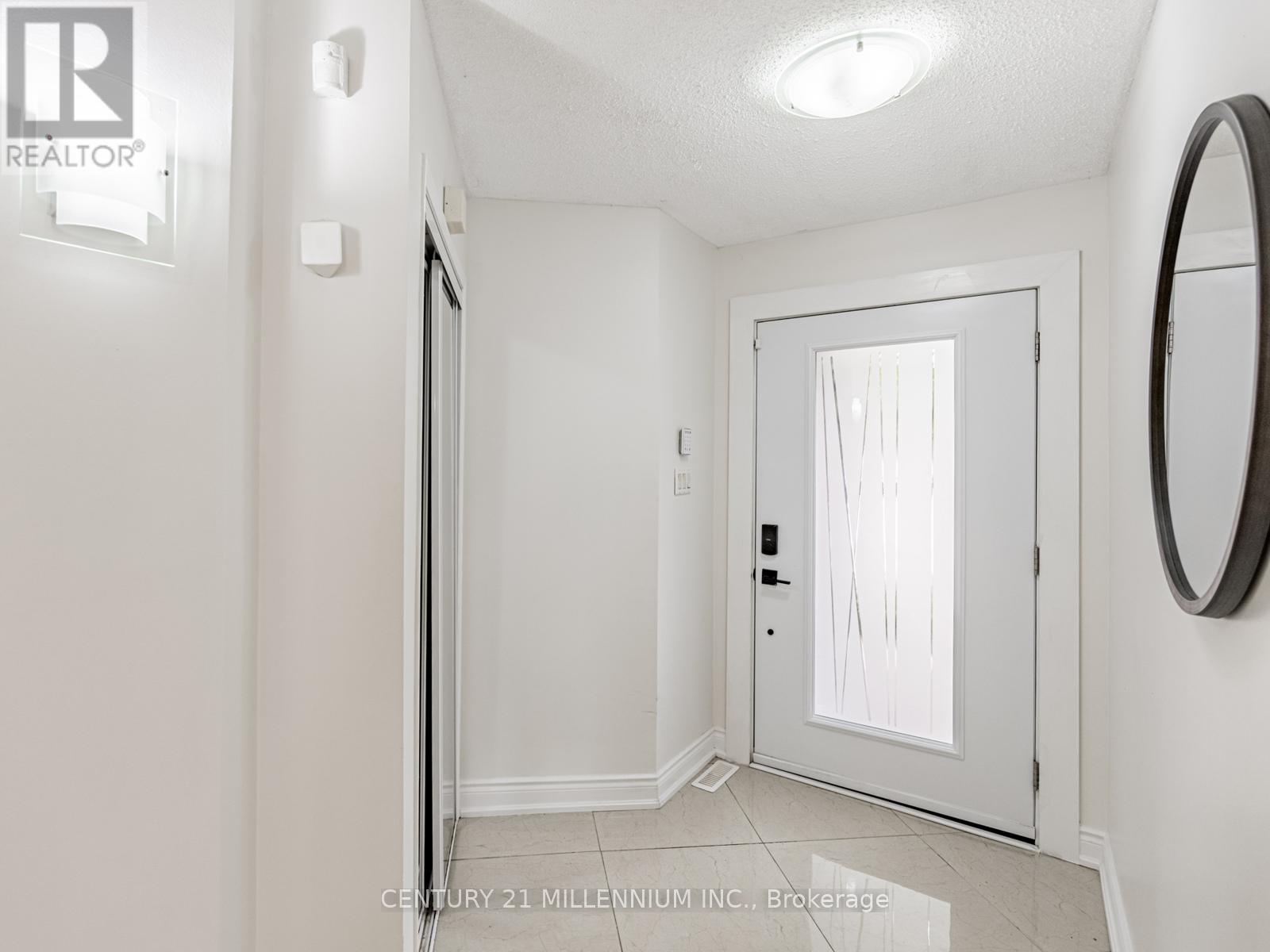 Property at 13 ROCKY MOUNTAIN CRESCENT image 5