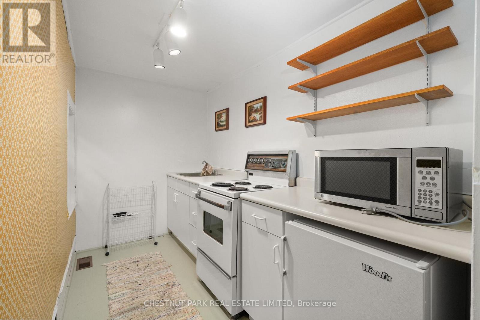 1716 County Rd 12, Prince Edward County, Ontario  K0K 2T0 - Photo 27 - X12271914