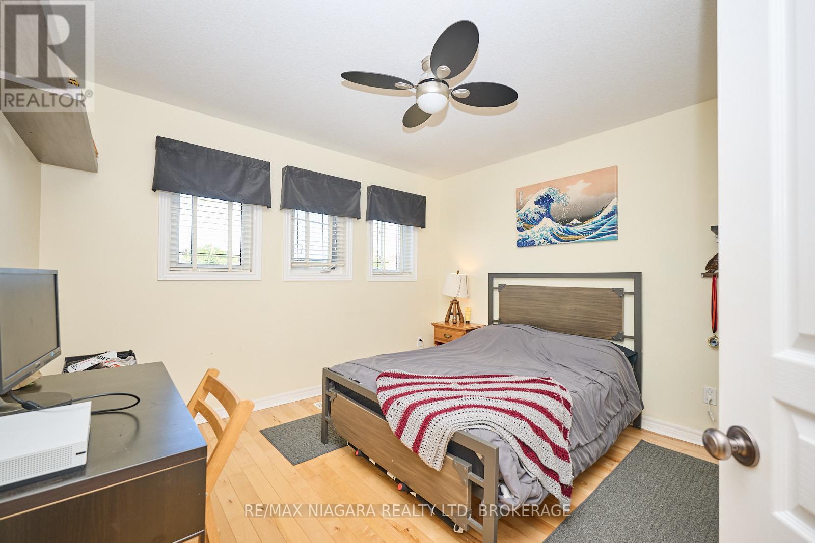 690 Brian Street, Fort Erie, Ontario  L2A 6W2 - Photo 31 - X12271909