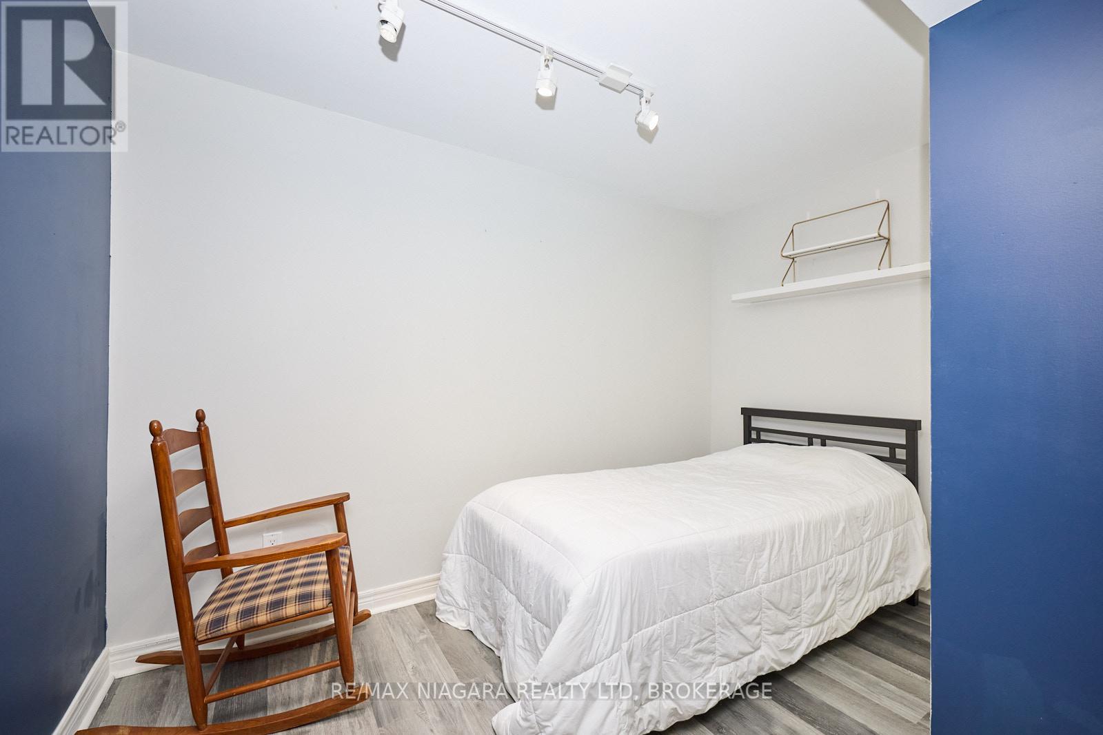690 Brian Street, Fort Erie, Ontario  L2A 6W2 - Photo 36 - X12271909