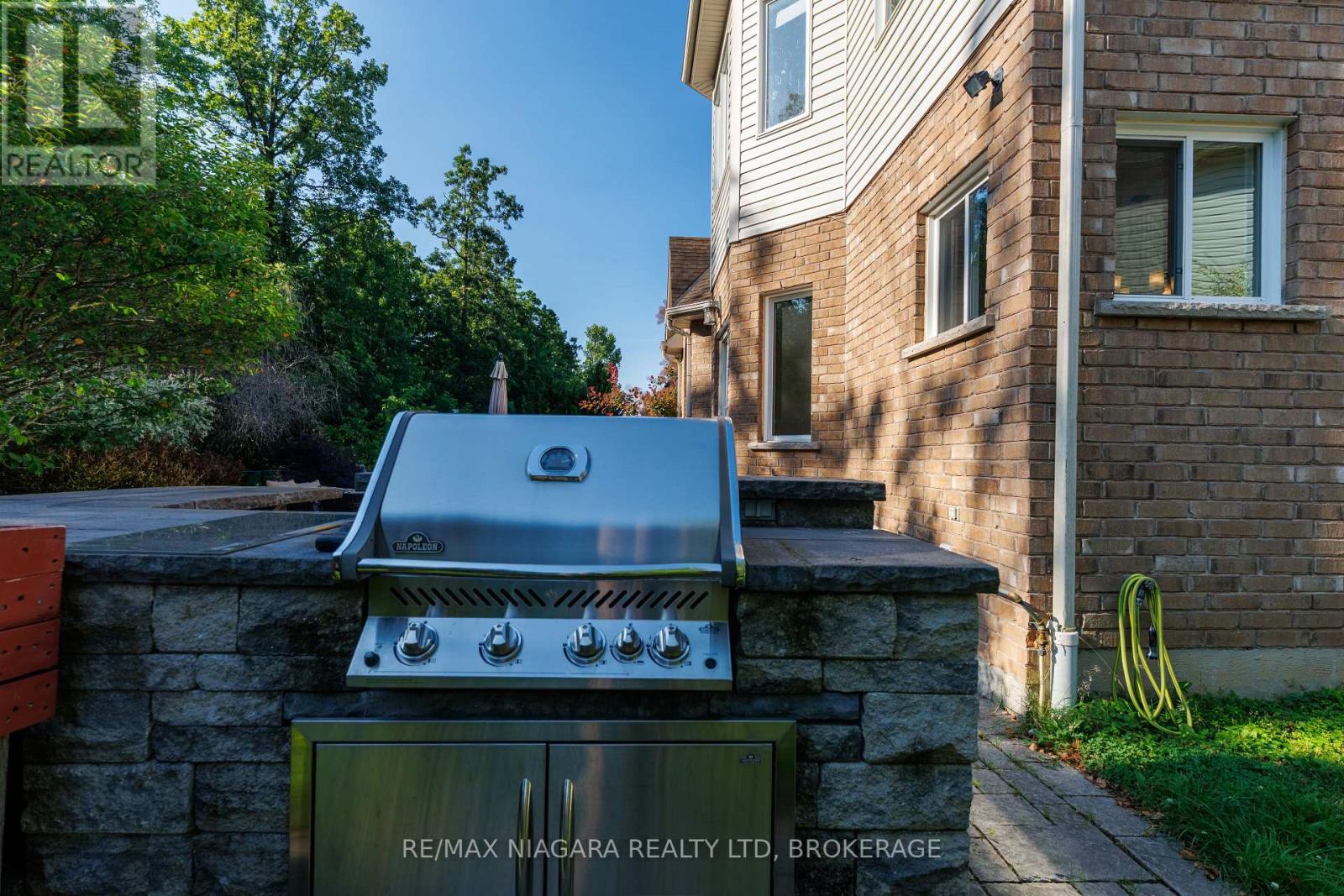 690 Brian Street, Fort Erie, Ontario  L2A 6W2 - Photo 43 - X12271909