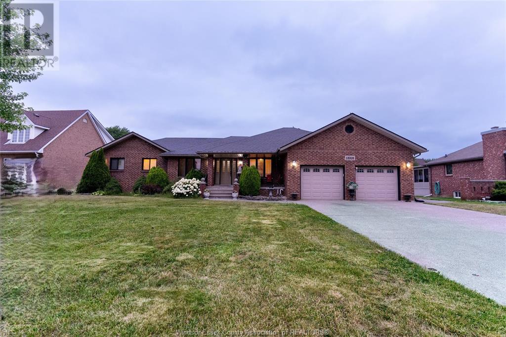 12310 Candlewood, Tecumseh, Ontario  N9K 1B5 - Photo 1 - 25017250