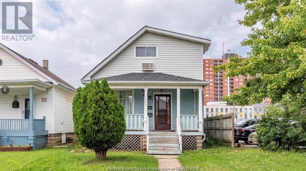 MLS# 25017343: 723 Windsor AVENUE, Windsor, Canada