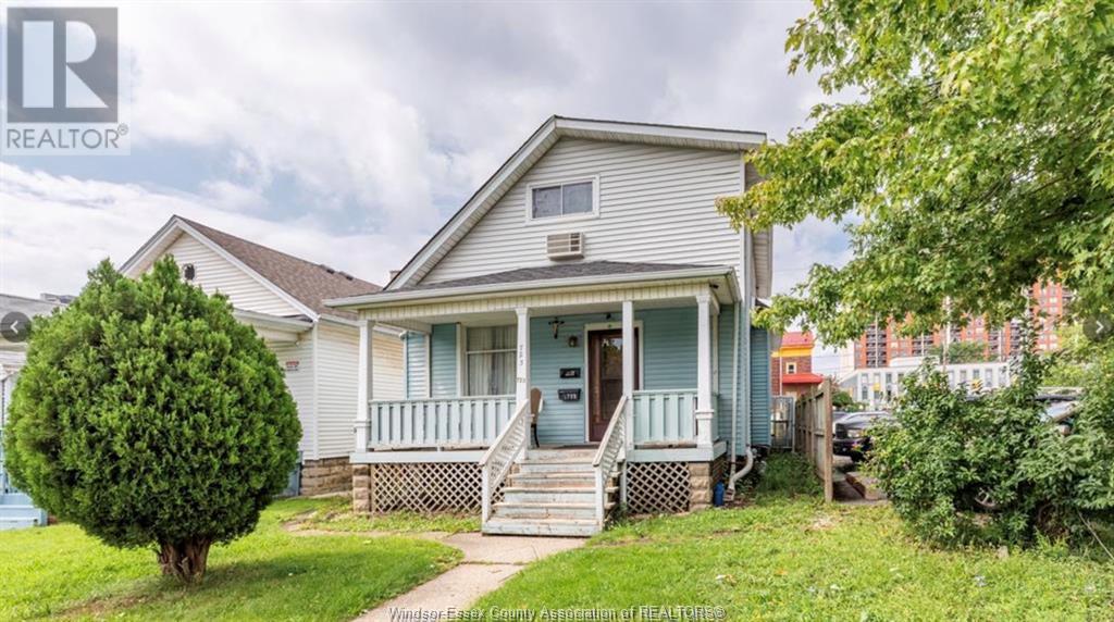 Property at 723 Windsor AVENUE image 3