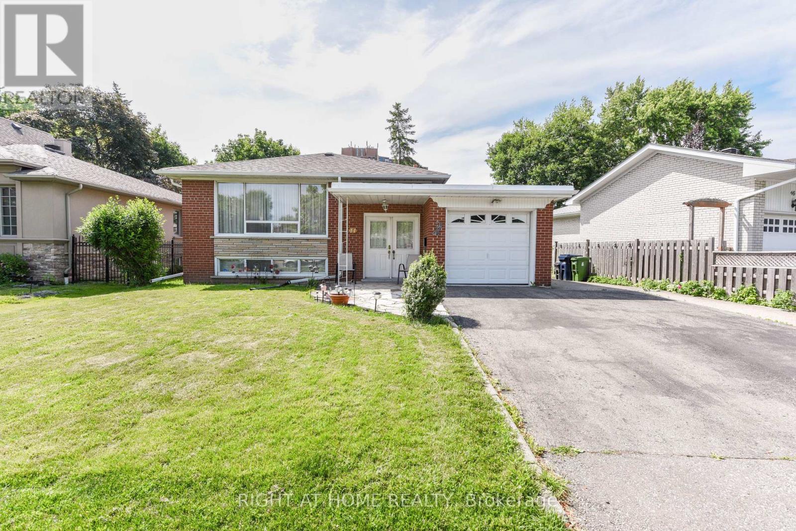 Property at 44 BIRGITTA CRESCENT image 1