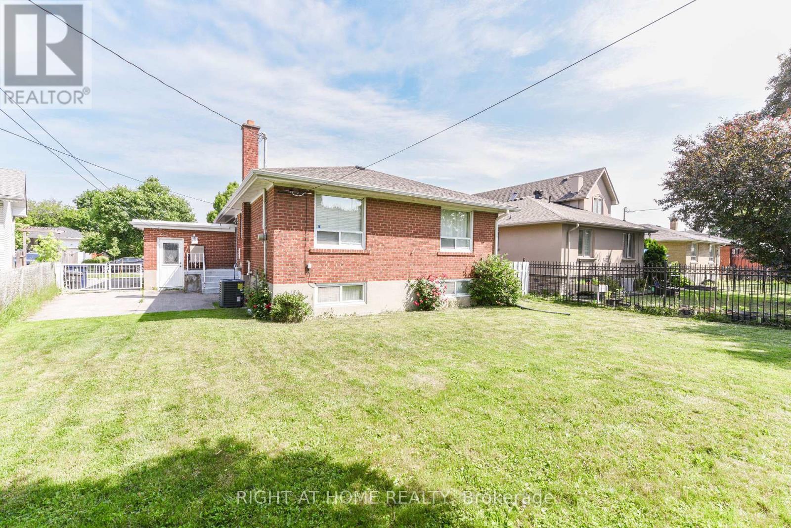 Property at 44 BIRGITTA CRESCENT image 5