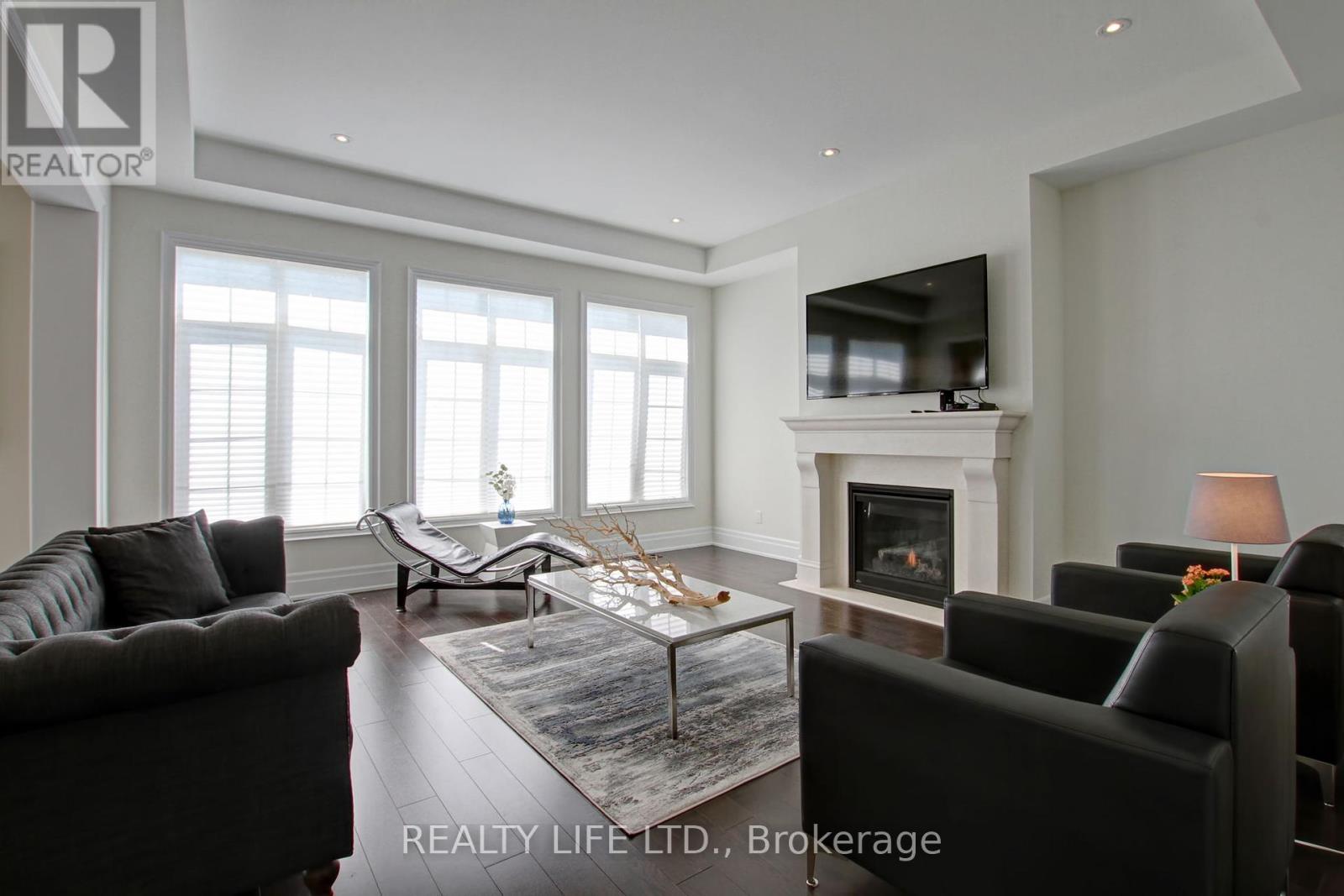 3140 Daniel Way, Oakville (Go Glenorchy), Ontario  L6H 0V1 - Photo 12 - W12271915