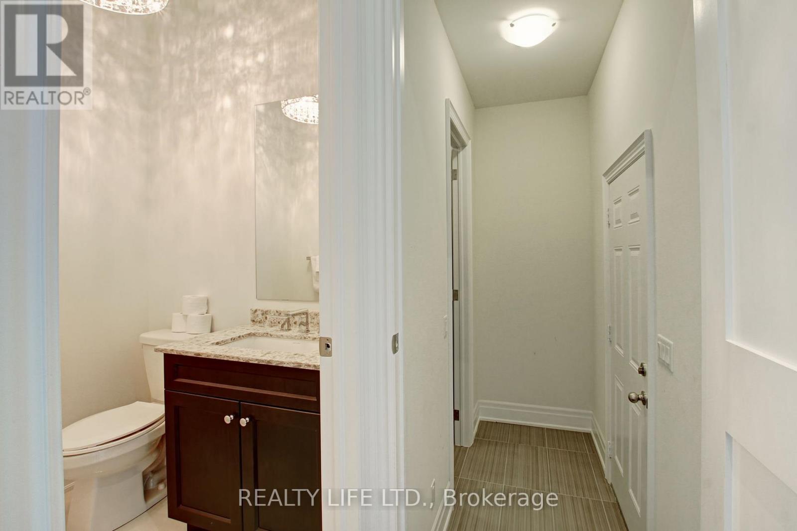 3140 Daniel Way, Oakville (Go Glenorchy), Ontario  L6H 0V1 - Photo 15 - W12271915