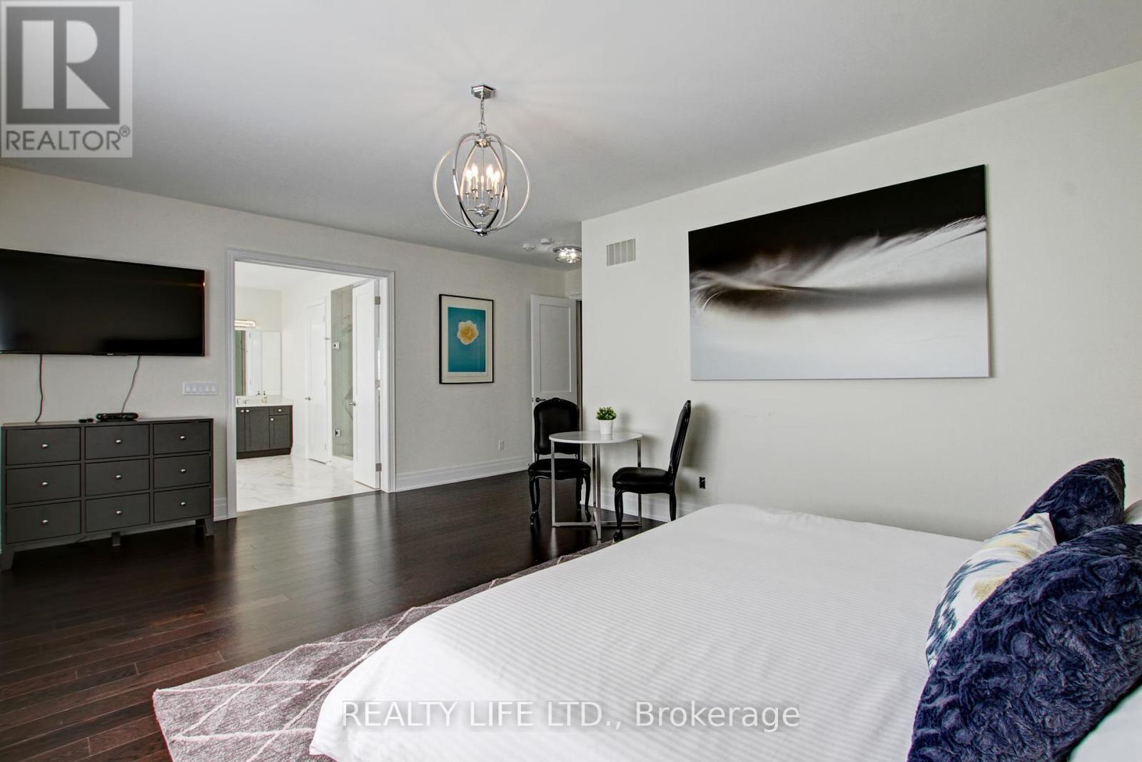3140 Daniel Way, Oakville (Go Glenorchy), Ontario  L6H 0V1 - Photo 20 - W12271915
