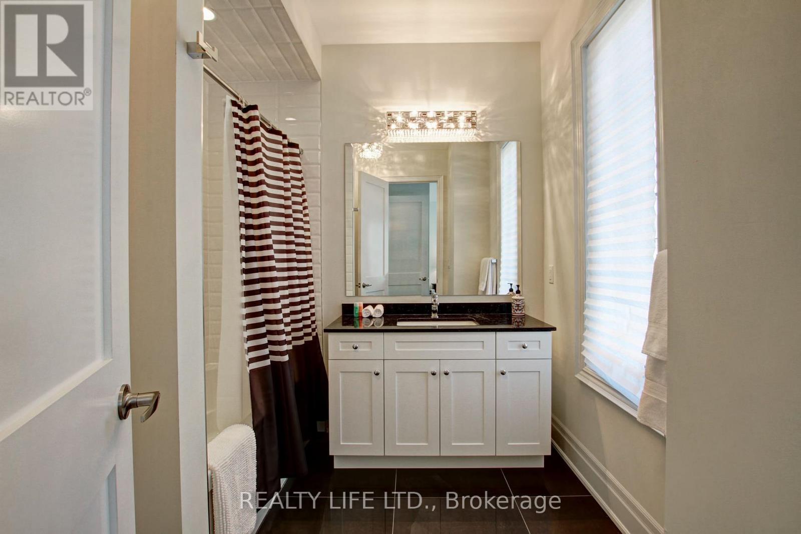 3140 Daniel Way, Oakville (Go Glenorchy), Ontario  L6H 0V1 - Photo 27 - W12271915
