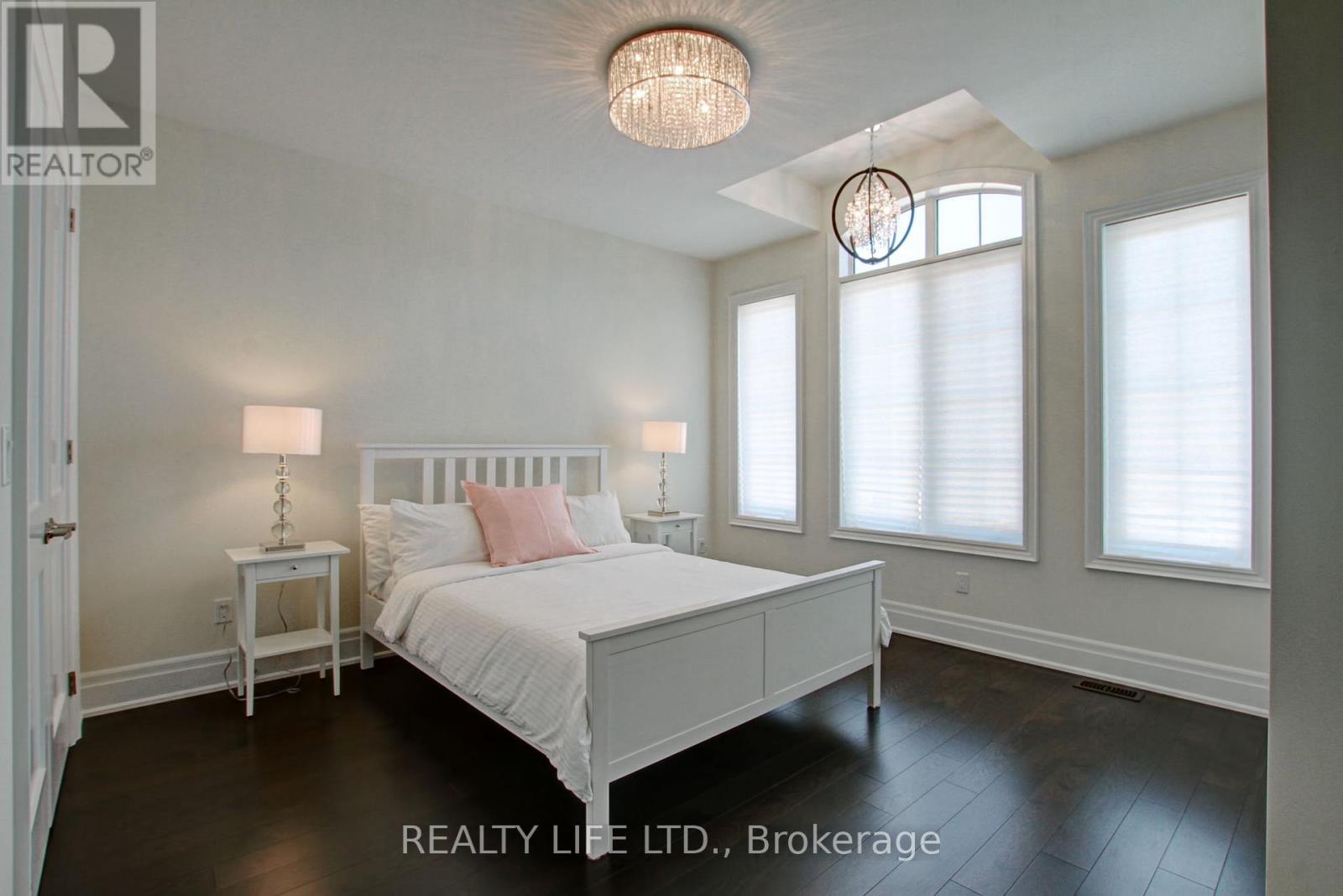 3140 Daniel Way, Oakville (Go Glenorchy), Ontario  L6H 0V1 - Photo 28 - W12271915