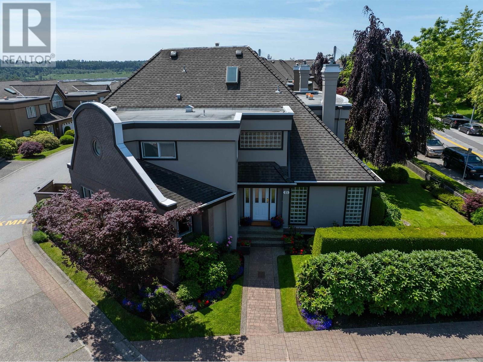Property at 15 788 CITADEL DRIVE image 3