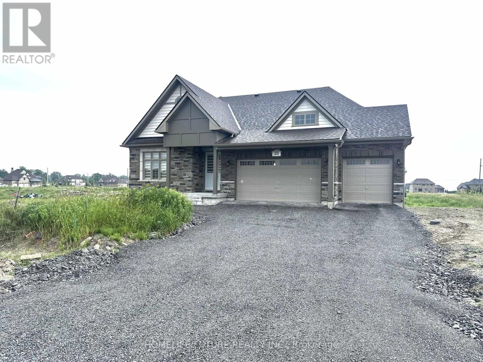 28 BLUE HERON DRIVE, Quinte West, Ontario