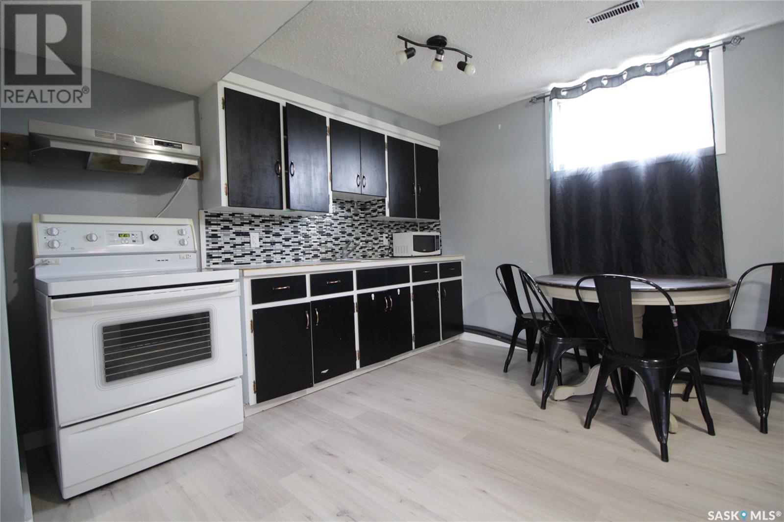 604 Mcnaughton Street, Moosomin, Saskatchewan  S0G 3N0 - Photo 8 - SK011634