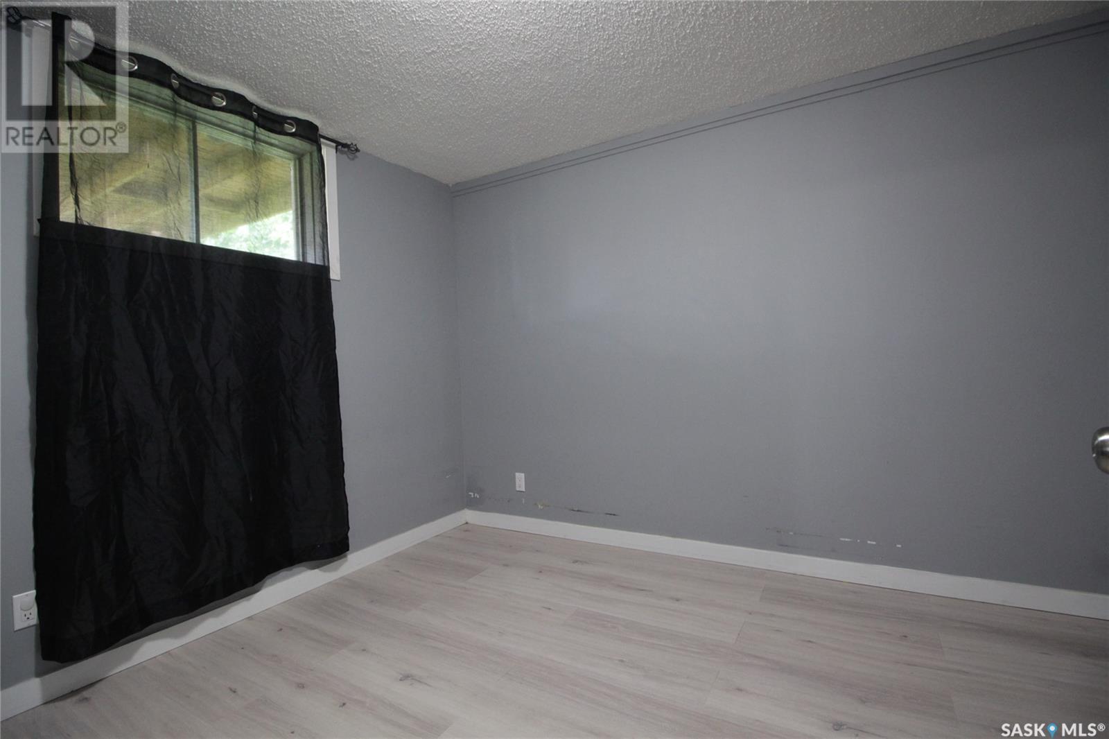 604 Mcnaughton Street, Moosomin, Saskatchewan  S0G 3N0 - Photo 11 - SK011634