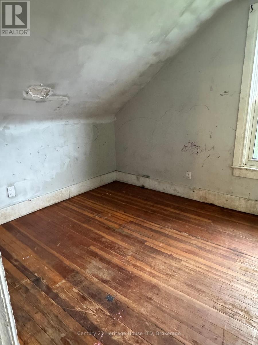 Property at 4193 MUIR AVENUE image 5