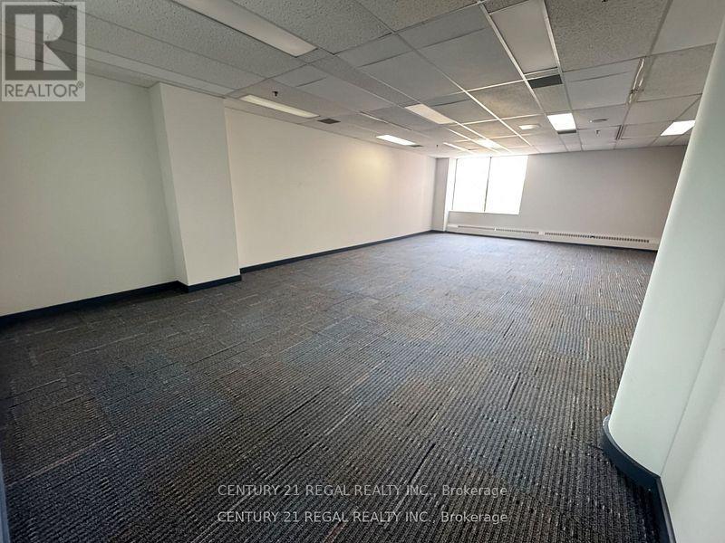 400 - 622 College Street, Toronto, Ontario  M6G 1B4 - Photo 19 - C12271934