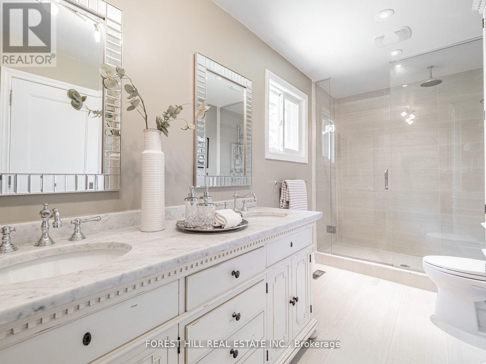 16 Sagewood Drive, Toronto (Banbury-Don Mills), Ontario  M3B 3G5 - Photo 34 - C12271958
