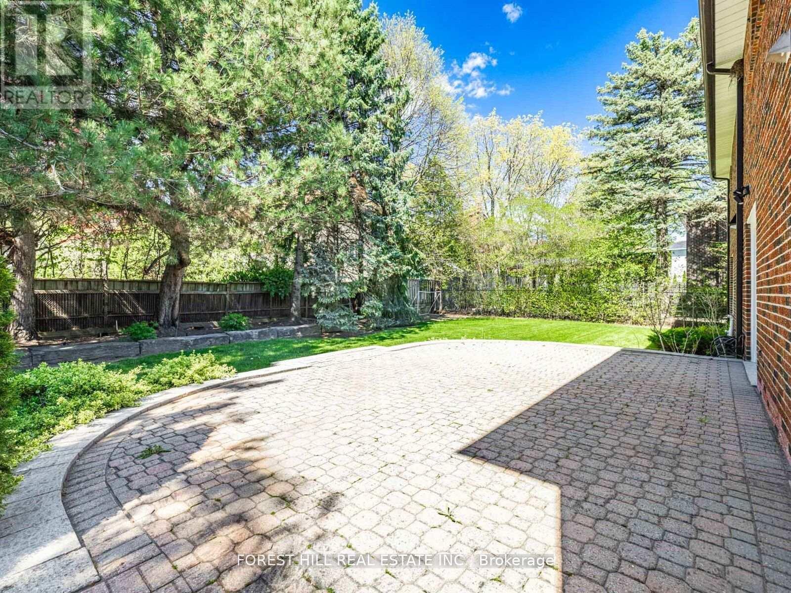 16 Sagewood Drive, Toronto (Banbury-Don Mills), Ontario  M3B 3G5 - Photo 47 - C12271958