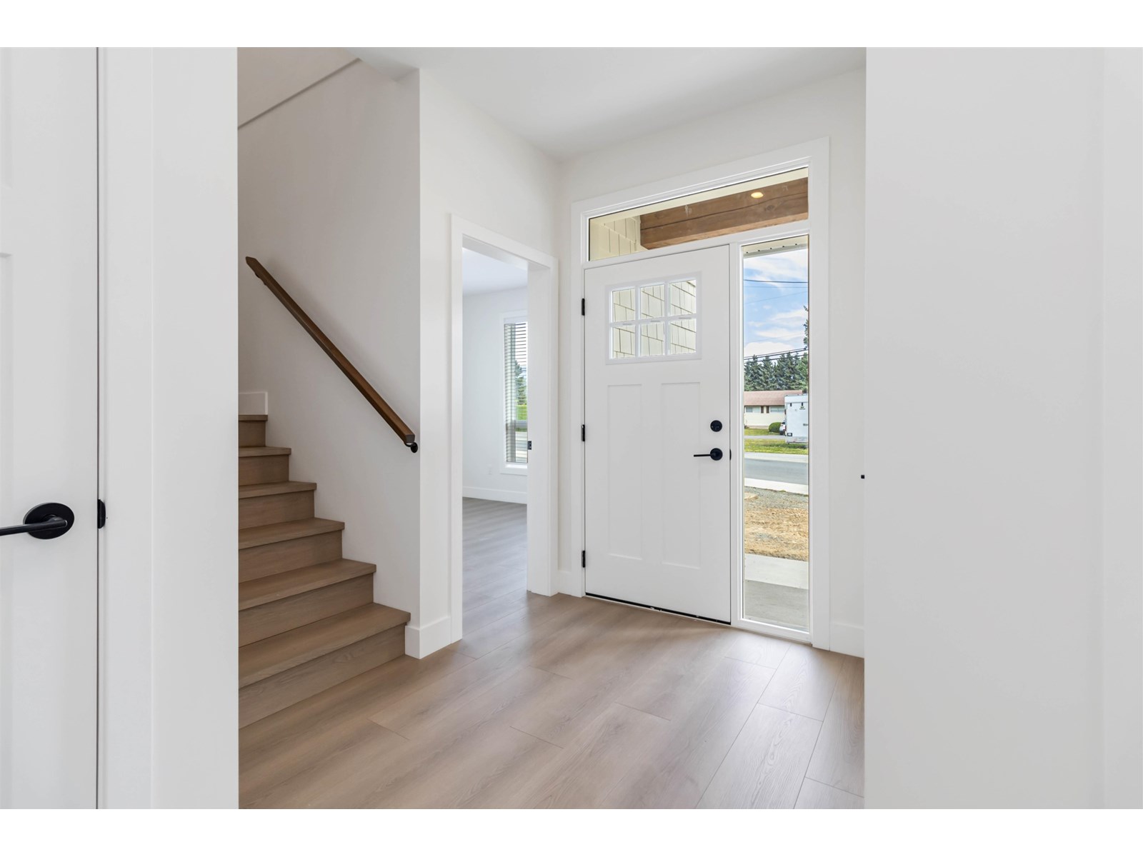 Property at 7 45314 WELLS ROAD image 4