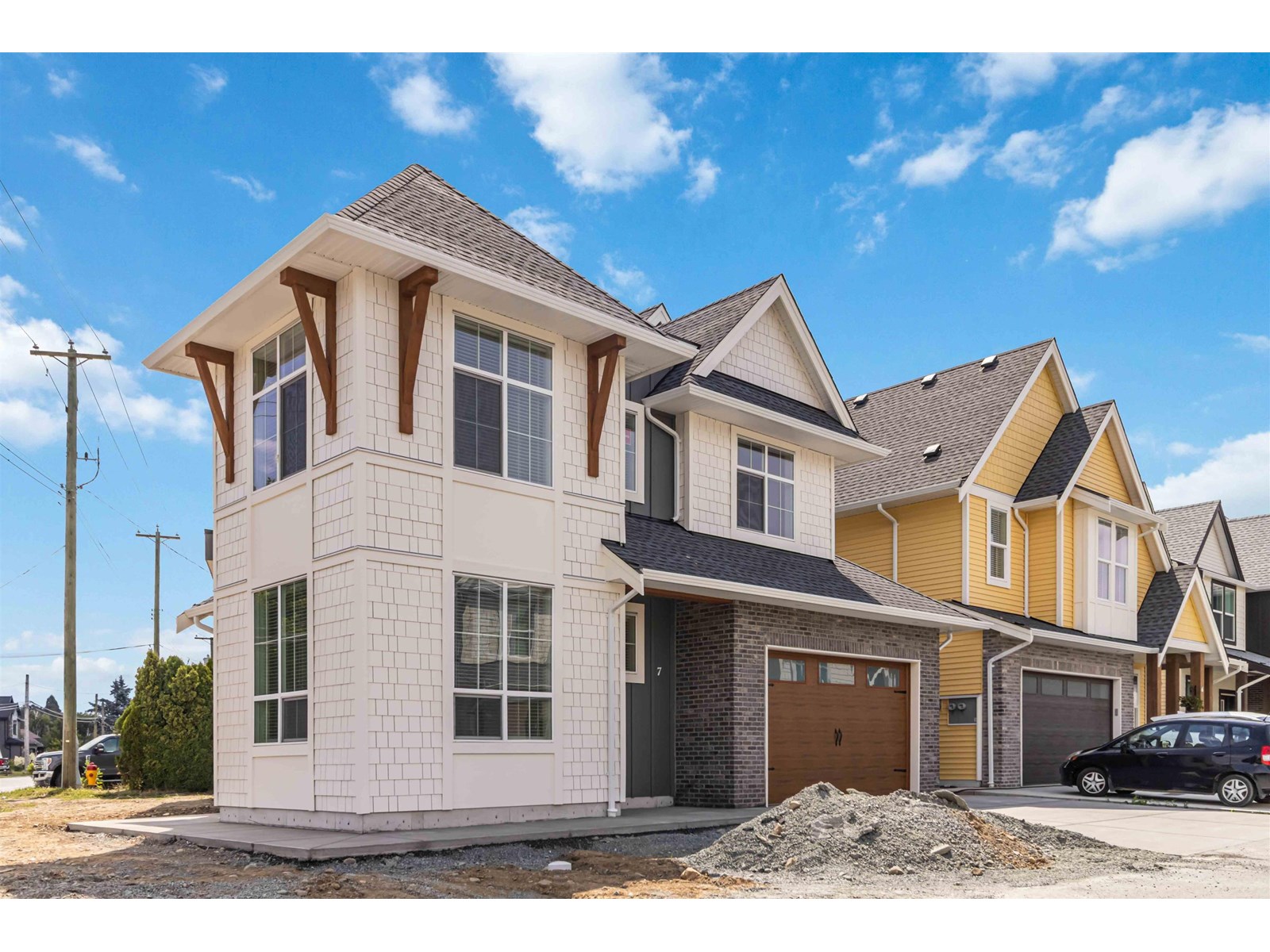 Property at 7 45314 WELLS ROAD image 3
