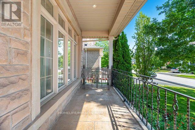 Property at 2373 RIDEAU DRIVE E image 4