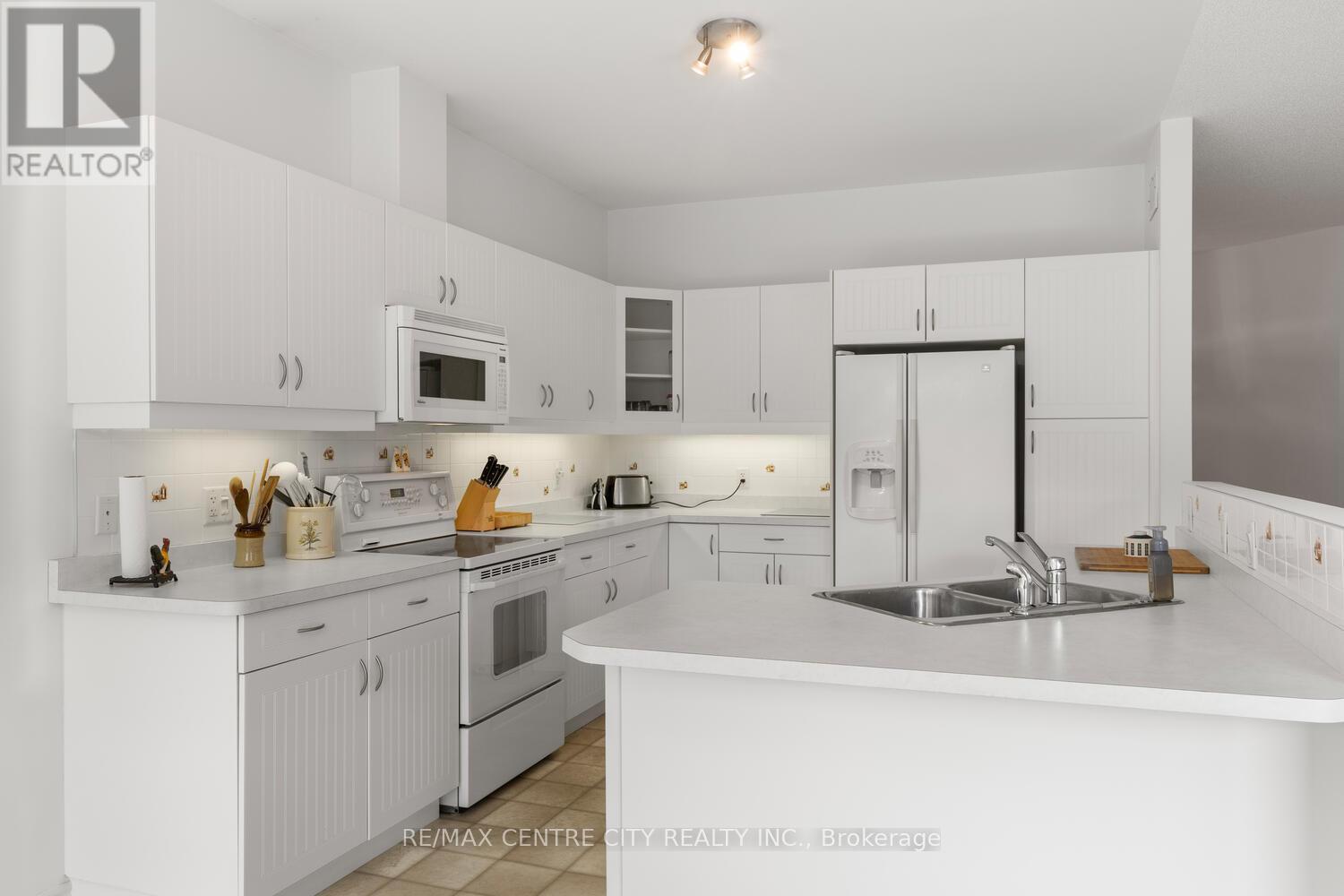 1963 Jack Nash Terrace, London South, Ontario  N6K 5R1 - Photo 18 - X12271964
