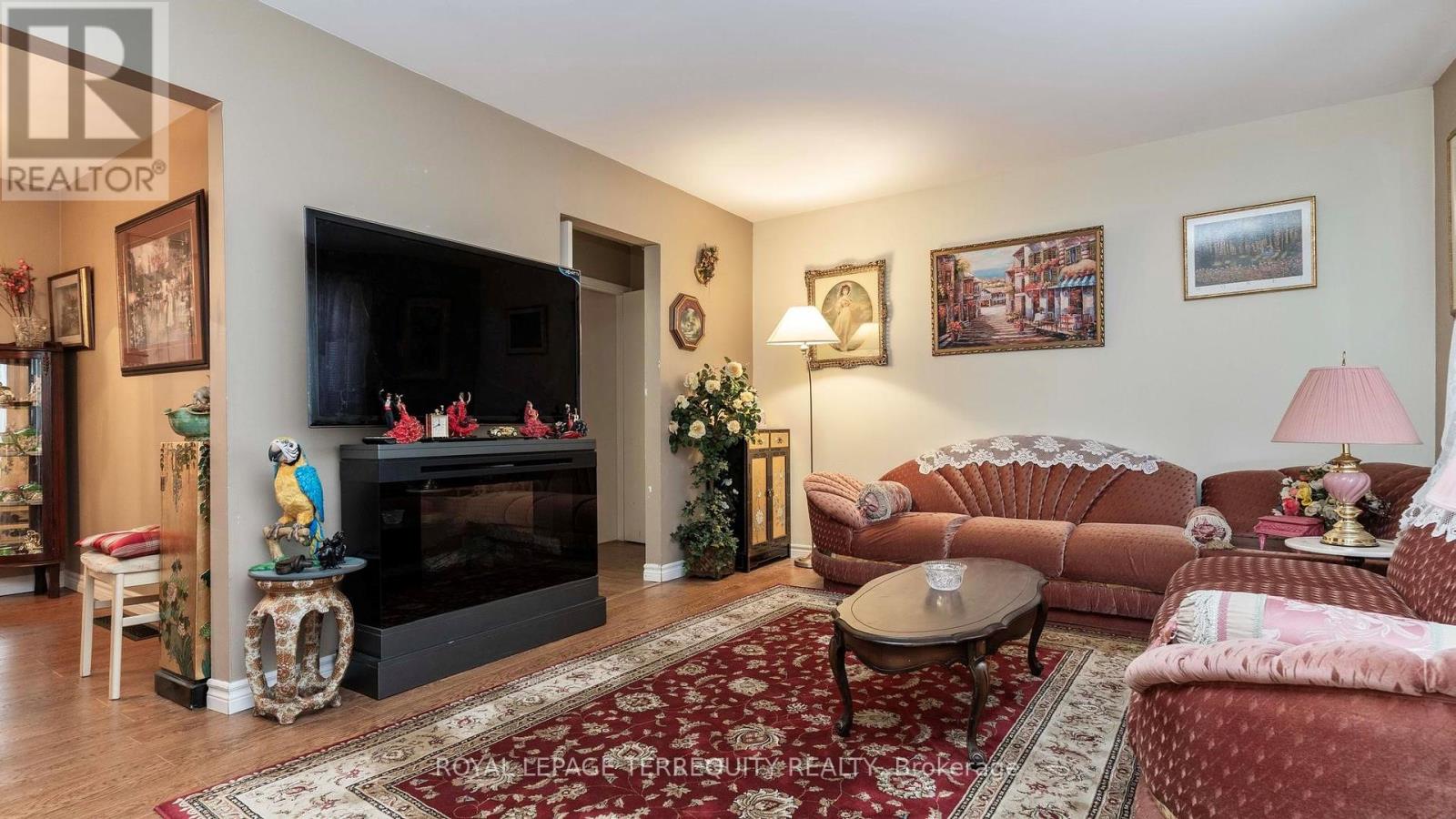 3 - 183 Millbank Drive, London South (South S), Ontario  N6C 4V9 - Photo 11 - X12271922