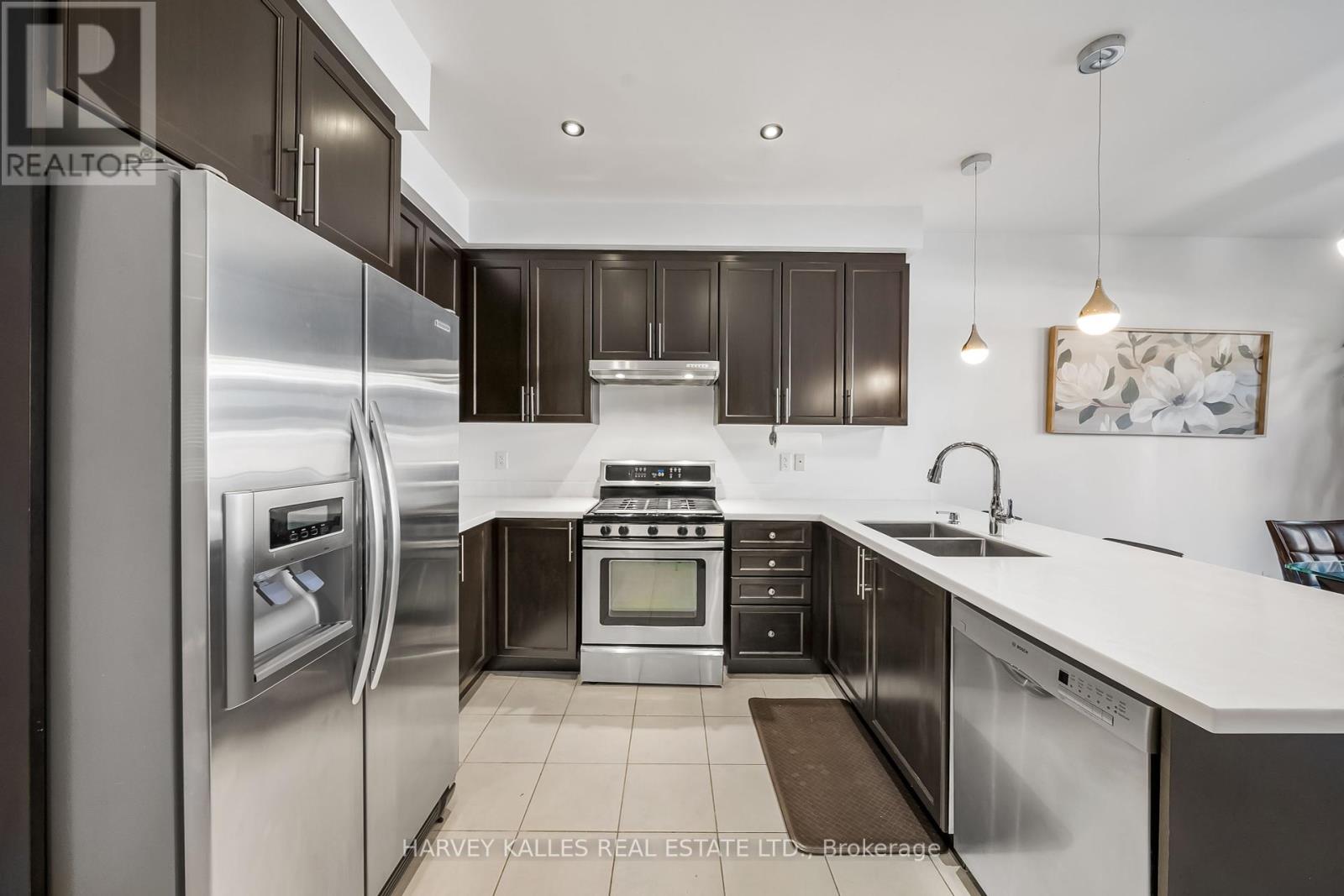 36 Boundbrook Drive, Brampton, Ontario  L7A 0M2 - Photo 14 - W12260063