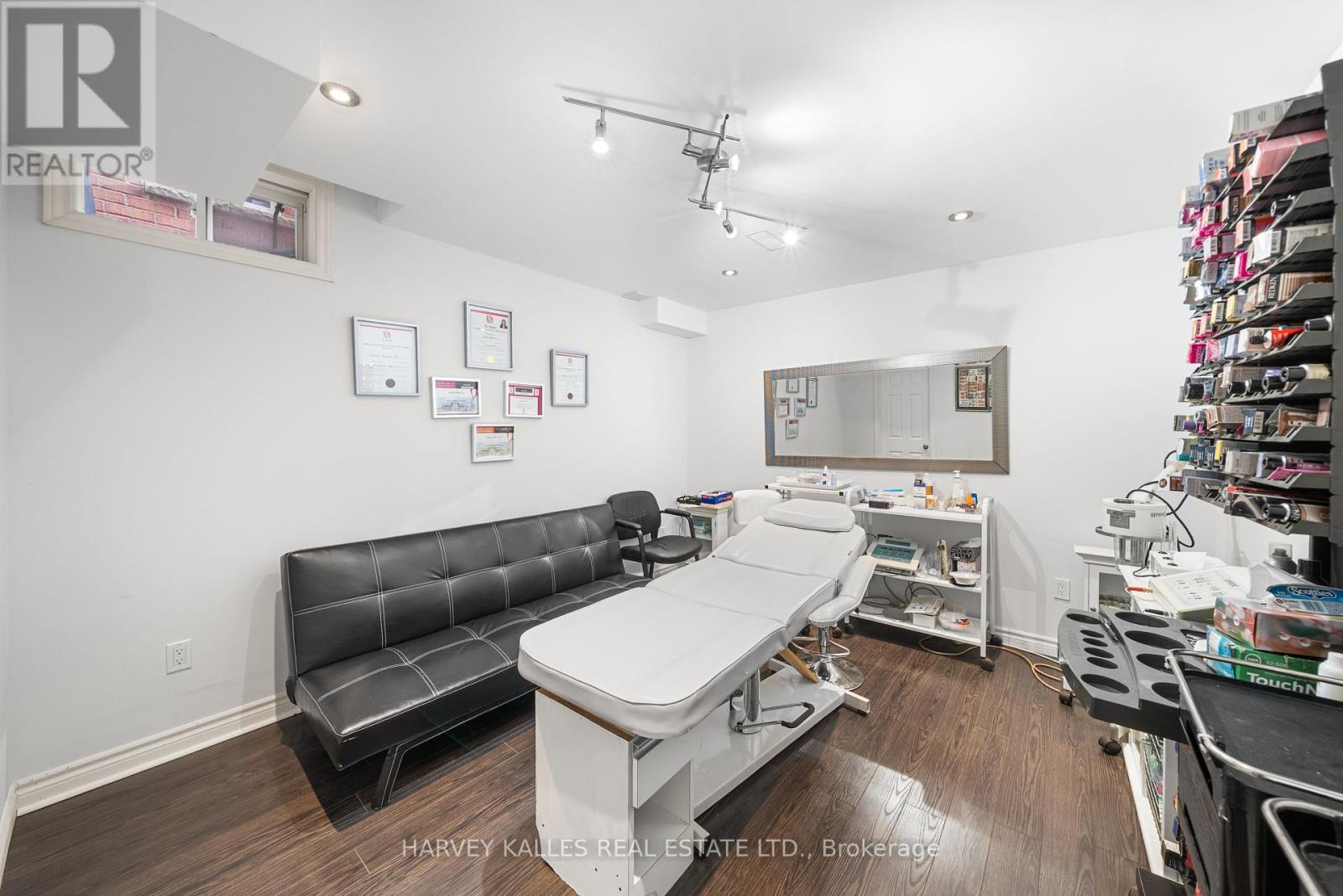 36 Boundbrook Drive, Brampton, Ontario  L7A 0M2 - Photo 40 - W12260063