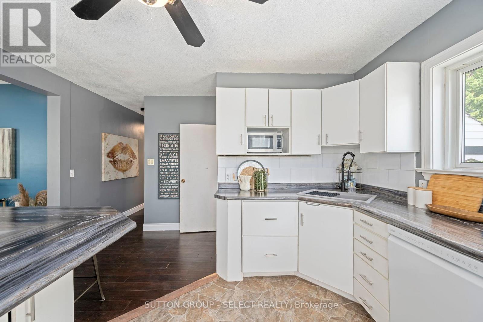 1100 Hamilton Road, London East, Ontario  N5W 1A6 - Photo 13 - X12250830