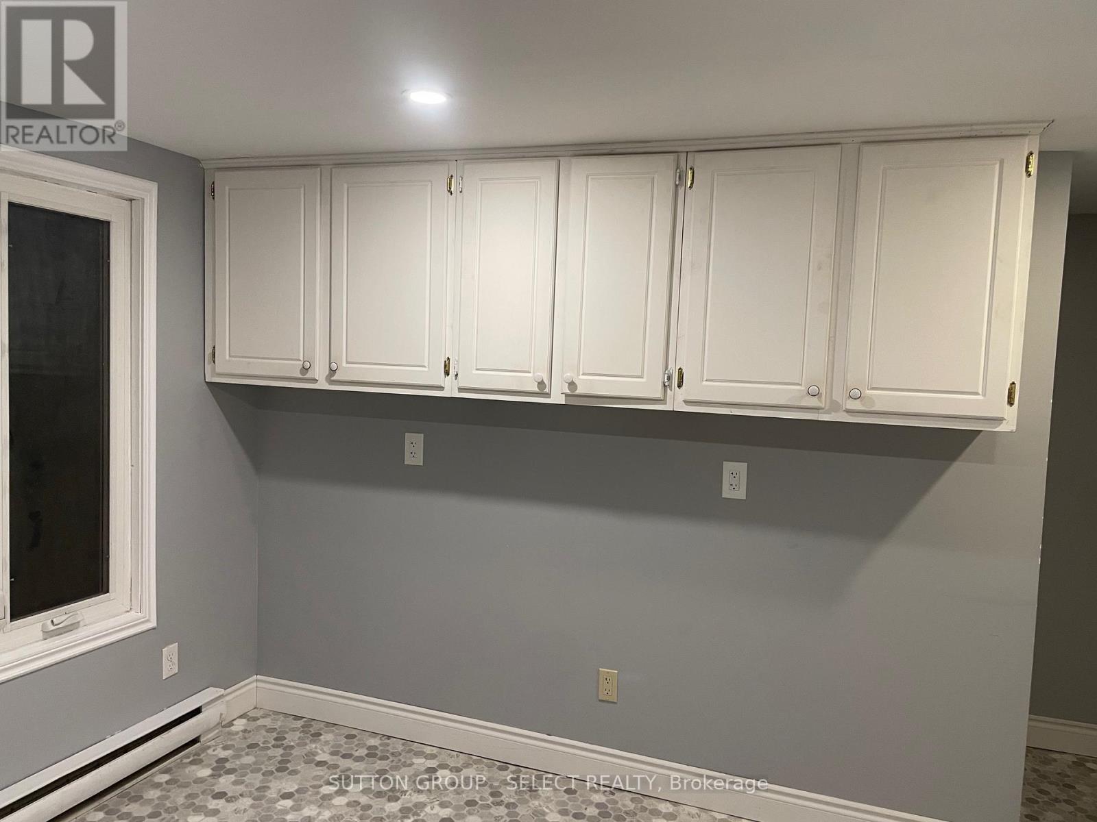 1100 Hamilton Road, London East, Ontario  N5W 1A6 - Photo 27 - X12250830