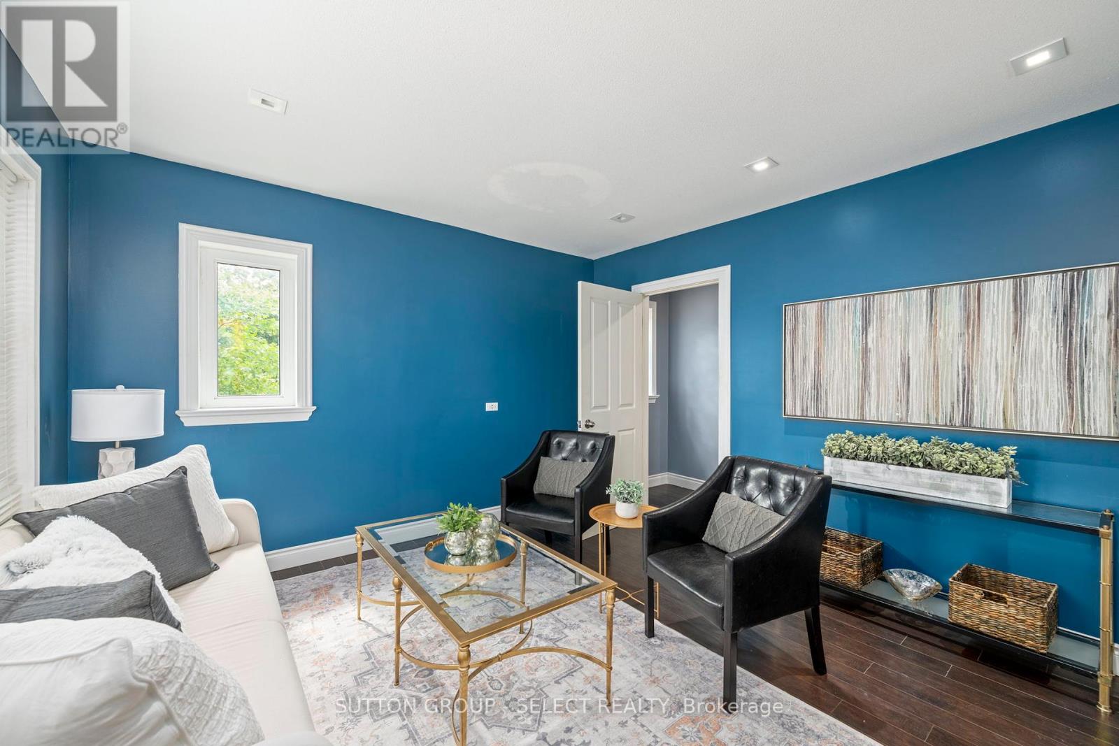 1100 Hamilton Road, London East, Ontario  N5W 1A6 - Photo 7 - X12250830