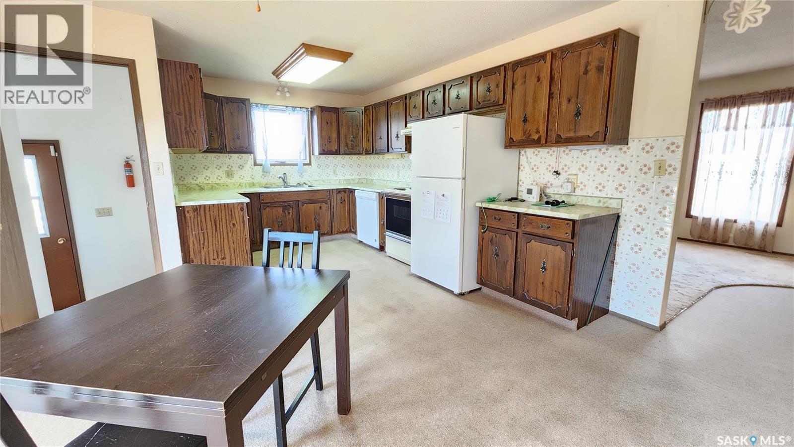 205 2nd Street W, Wilkie, Saskatchewan  S0K 4W0 - Photo 6 - SK011958
