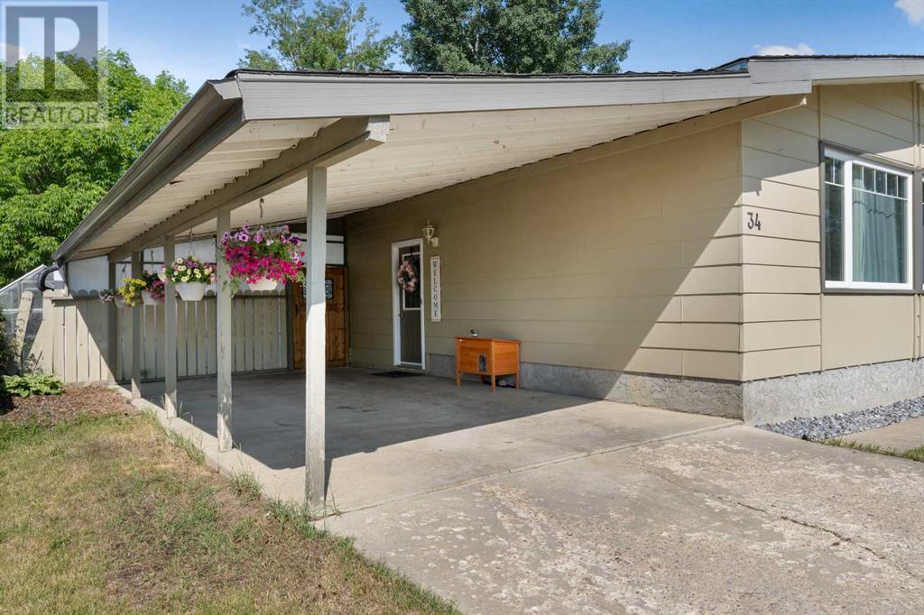 Property at 34 Kallbom Crescent image 2