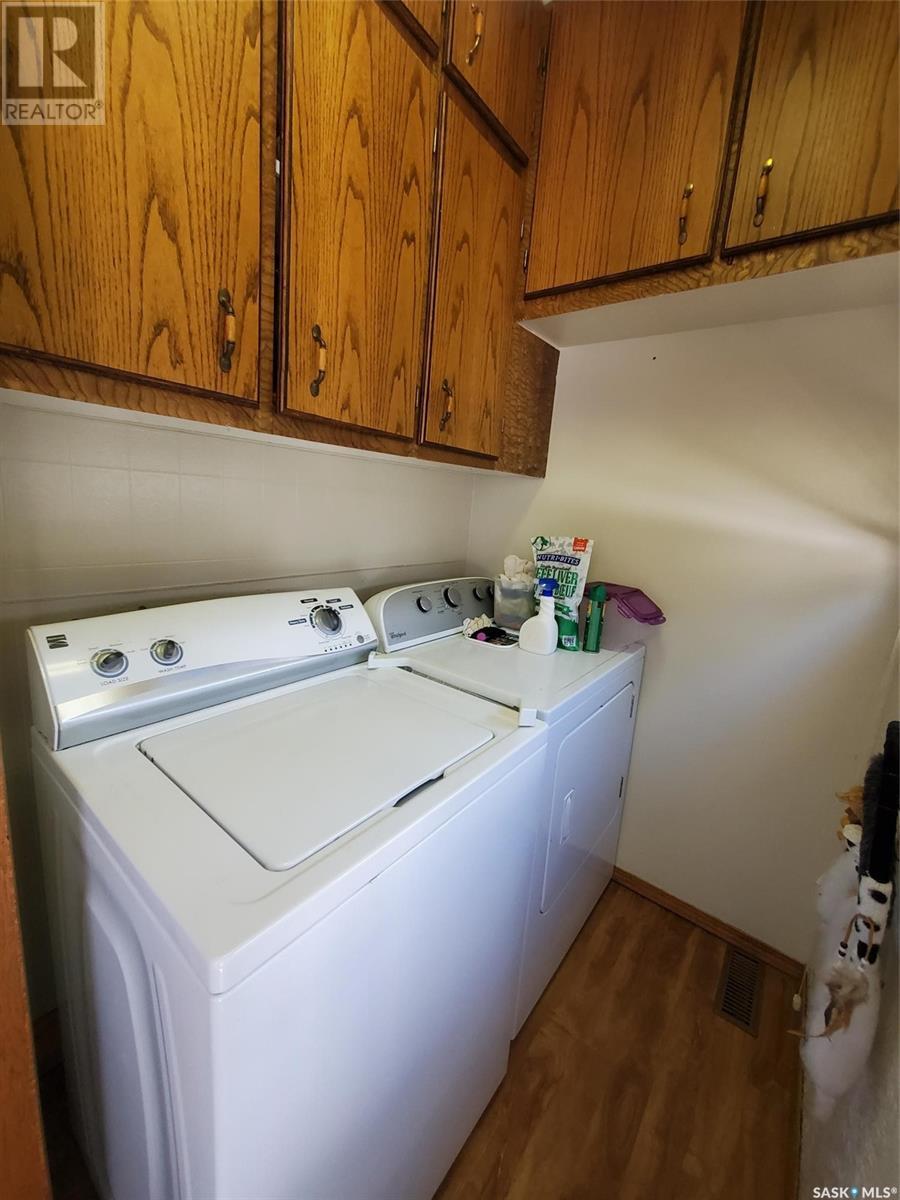 902 Francis Street, Grenfell, Saskatchewan  S0G 2B0 - Photo 10 - SK012029