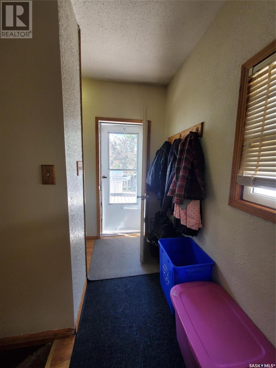 902 Francis Street, Grenfell, Saskatchewan  S0G 2B0 - Photo 11 - SK012029